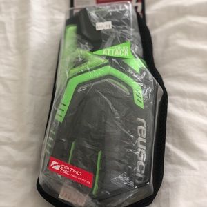 New Reusch Goalkeeper Gloves Size 9